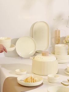 Scandinavian Aesthetic Luxurious Ceramic Dinnerware Set