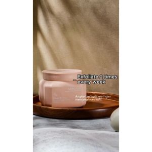 SKINSANE Serum Pemutih Kulit Aroma Quince & Apple Lemon 250ml - Paket Tunggal