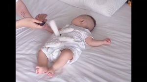 Soothing Baby Sleep Pillow Heated Palm Remote Control Electric Simulated Palm Slapping Sleep Pad Newborn Babies Care Accessories