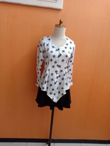 atasan wanita silk putih motif hitam M cewek lengan panjang kerja kuliah MEWAH