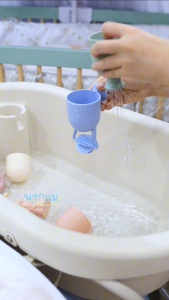 MUSHIE ชุดของเล่นในน้ำ เสริมพัฒนาการ Bath Play Set 4 ชิ้น ซิลิโคน Foodgrade 100%