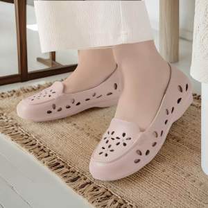 Flexi cushion soft rubber cover flat loafer shoes
