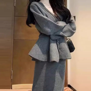 ZHENMANZI | Bộ Đầm Knit V-neck Thời Trang