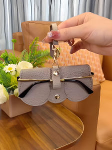 Portable Leather Eyeglass Clip Cute Sunscreen Bag for Sunglasses Protection Viaback Brand Summer 2024 New Arrival