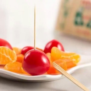 🔥พร้อมส่ง🔥 ไม้จิ้มฟันไม้ไผ่ ปลอดภัย100% สะอาด ผ่านการฆ่าเชื้อ ใช้แล้วทิ้งสำหรับใช้ในครัวเรือน ราคาถูก