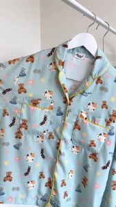 Gnight.Butter Pajamas l ชุดนอนสีฟ้า ลายหมีแมว กันโป๊โนบราได้ ไม่ต้องรีด (มีไซส์ใหญ่)