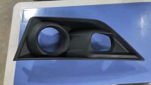 J123S04 BUMPER FOG LAMP GARNISH ISUZU D-MAX 20YR RG01 (2 DOOR ) 4X4