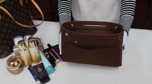 STORAGE BAG felt multi-functional organizer bag travel storage bag cosmetic bag pocket beg penganjur 创意毛毡包中包多功能旅行收纳袋