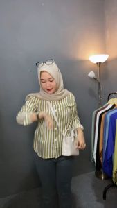 Kemeja Wanita Salur Katun Rayon Nyaman - Atasan Wanita Oversize Motif Salur