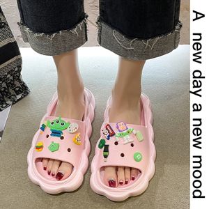 รองเท้าแตะ SQShop ใหม่ล่าสุด พื้นนิ่ม น้ำหนักเบา สีสันสดใส รูปทรงน่ารัก ตัดติด ต้องมีใส่ไว้อวดเพื่อน