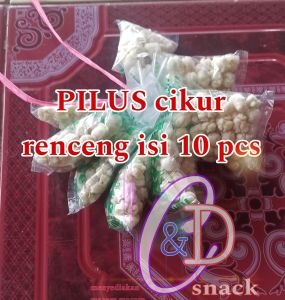 pilus cikur renceng isi 10 pcs gurih dan renyah ngeproh tidak keras