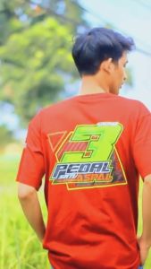 KAOS DISTRO SALAM TIGA PEDAL SATU ASAPAL COTTON COMBED 24S (LEBIH TEBAL DARI 30S) ADEM DAYA SERAP KERINGAT TINGGI