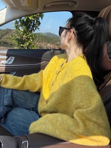 Áo Len Cardigan Dệt Kim Màu Vàng Cổ Điển Kiểu Pháp Cho Nữ Dáng Rộng Áo Khoác Ngoài Mùa Xuân Thu Chất Liệu Nỉ Dáng Rộng Phong Cách Lười Biếng