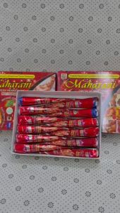 Maharani Red FRESH HENNA CONE + HENNA STICKER [hands}Tattoo | Inai Lukis Maharani | Instant Colour