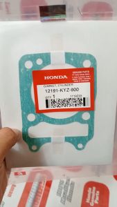 Paking blok seher paking kertas paking gasket paking bawah gasket cylinder supra x 125 fi new (2014-sekarang) supra x 125 helm in karburator (2011) Original honda 12191 KYZ