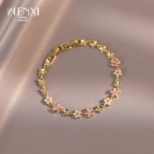 WENXI | Sakura Rice Pearl Handchain