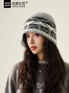 หมวกบุรุษถักนิตติ้งลายเรขาคณิตฤดูใบไม้ร่วง/ฤดูหนาวแบบย้อนยุคป้องกันความหนาวเย็นแบบสวมหัวสำหรับผู้หญิงที่น่ารักและทันสมัย