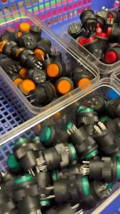 Switch Push On Bulat 16mm 4 Pin Saklar 4pin Lampu Tombol 4 Kaki