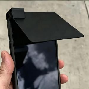 Universal Phone Sun Shade Anti Glare Design Clip Installation For Beach Hiking