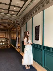 Linen V-Neck Lace Splicing Holiday Style Dress