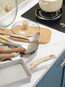 【การจัดส่งท้องถิ่น】ราวแขวน Pengait Dapur ติดผนังแบบไม่ต้องเจาะรูแขวนที่แขวนเก็บของอเนกประสงค์สำหรับบ้านแบบชั้นเก็บของแบบยึดผนังตะขออเนกประสงค์