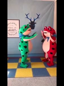 แบบพองลม ชุดกบ ชุดเสื้อผ้าตุ๊กตากบ ชุดมาสคอ ของเล่นบทบาทสมมุติ cosplayชุดพองกบcroaking การแสดงบนเวที