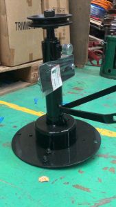 หัวรถตัดหญ้า สีดำ ต่อกับรถตัดหญ้าสนาม ใช้กับเครื่อง 5-10 แรง แถม!!ใบมีด ตลับจารบี มู่เล่ย์ 1 ร่อง B มีรายการครบชุดจำหน่าย