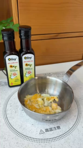 Dầu Chiên Xào Cho Bé Oilny 100ml - Dầu Ăn Dặm Cao Cấp Từ Olive & Hướng Dương - An Toàn Cho Bé