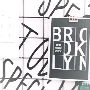 Iron Grid Decor DIY Hanging Rack Wall Display Art Storage Box Basket Mesh Shelf Rack Holder Organizer Wall Decoration