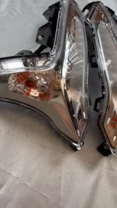 ไฟเลี้ยวหน้า WAVE 125 i ปี 2018-2020 ชุดไฟเลี้ยวหน้า เวฟ 125i(พร้อมขั้วไฟ-หลอดไฟ)