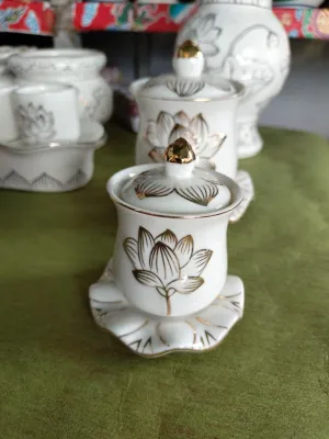 Bộ Thờ Cúng Bạch Ngọc Sen Cao Cấp