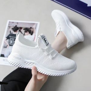 JIFANPAUL | Breathable Non-slip Soft-bottomed Womens Middle-aged and Elder Dance Shoes
