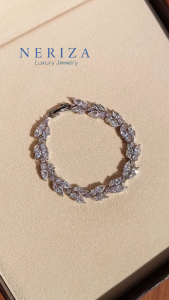 Neriza Jewelry ข้อมือเพชร เกรดพรีเมี่ยมประกายไฟเทียบเท่าเพชรแท้ จัดส่งพร้อมกล่อง NB001