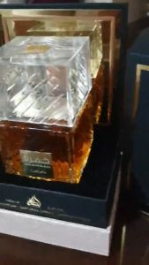 Spray Perfumes Khamrah Qahwa Eau De Parfum for men and women 100 ML