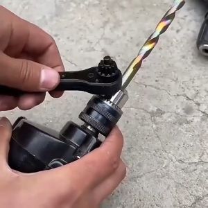 Ktools Universal 4 Way Ratchet Wrench Key Multi-Function Drill Chuck High-Quality Hand Tool for DIY Repairs