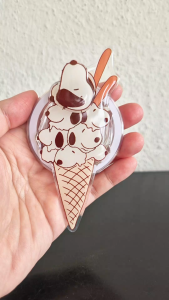 Magnetic mobile phone support frame (Snoopy ice cream)