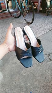 ảnh thật dép quay ngang nữ có gót