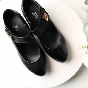 Non-Slip Shoes Comfort Work Flats Soft Sole Commuter Footwear Casual Safety Shoes for Women