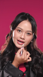 DAZZLE ME Matte & Gloss Lip Cream Duo 2 in 1 Transferproof