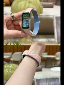Candy Color Silicone Magnetic soft Strap For Huawei band 10 9 8 Soft Strap For Huawei 10 9 8 band
