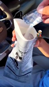 700ML Emergency Portable Urine Bag Vomit Disposable Urinal Bag for Kids Adults