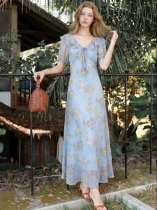 Floral Summer Long Dress with Ruffle and Waist-cinching
