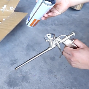 Súng Bắn Keo Bọt Nở Foam - Tiện Dụng Cho Công Trình Xây Dựng
