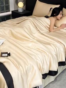 WUYINLIANGPIN | Cooling Ice Silk Quilt Set Washable
