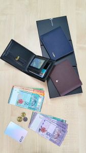 Dompet RFID Block Untuk Lelaki PU Leather Bifold Wallet For Men With Box HC5302-010 Uncle Wallet
