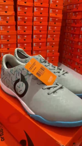 NEW PROMOO!! Ortuseight Sepatu Futsal Catalyst Weave IN - LIGHT GREY/BLACK