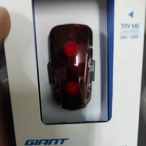New Giant Numen Alumbra TL Helmet Light