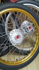 ชุดล้อเวฟ110iปี2021ถึงปี2025ไมล์ดิจิตอลรุ่นที่ไม่มีสายไมล์ล้อMaxnumดุมสปคแท้สีบรอนซี่ชุบยางนอกในพร้อมยางและไม่เอายางราคาต่อคู่