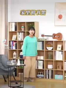 Compact Multifunctional Storage Solutions for Your Living Room