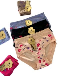 CELANA DALAM WANITA DEWASA/REMAJA MOTIF LUCU BAHAN KATUN SUPER LEMBUT